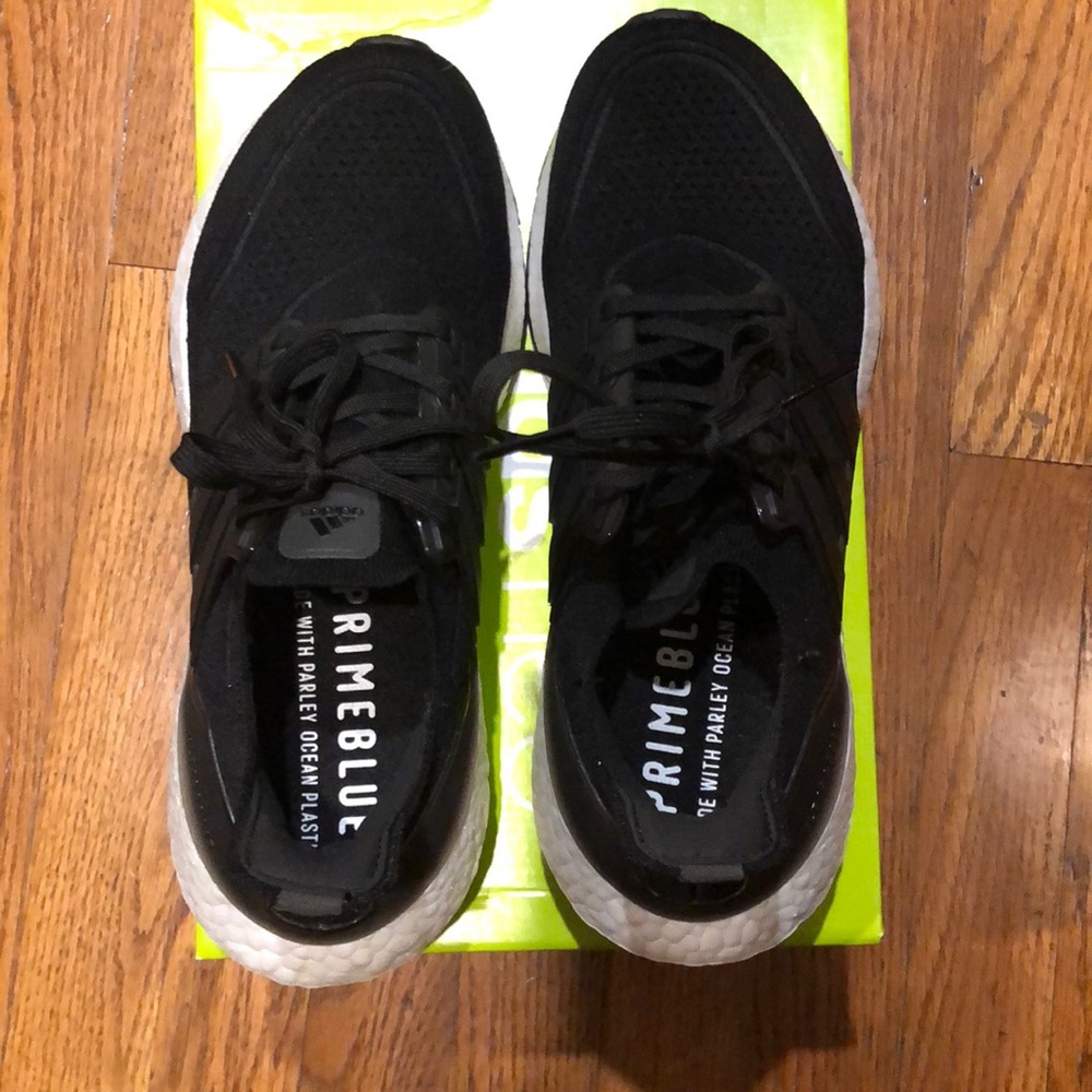 Adidas Ultraboost primeblue worn twice